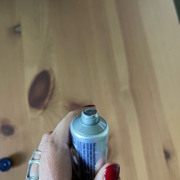 NWT l’occitane skin cream travel size [Bundle for savings!] - Picture 4 of 4